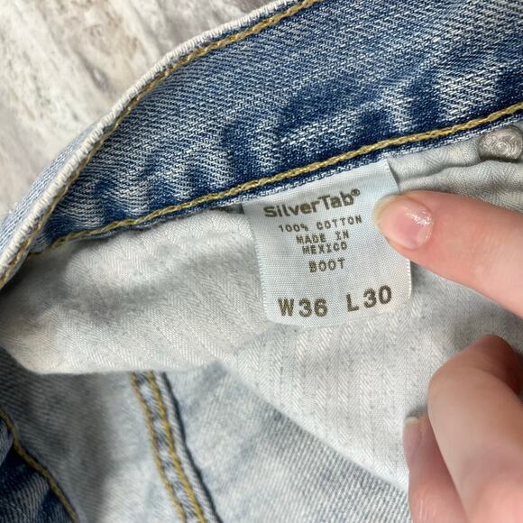 2000s Levis Silver Tab Faded Light Wash Blue Mens 35x30 Skater Bootcut Jeans Y2K - Picture 14 of 14